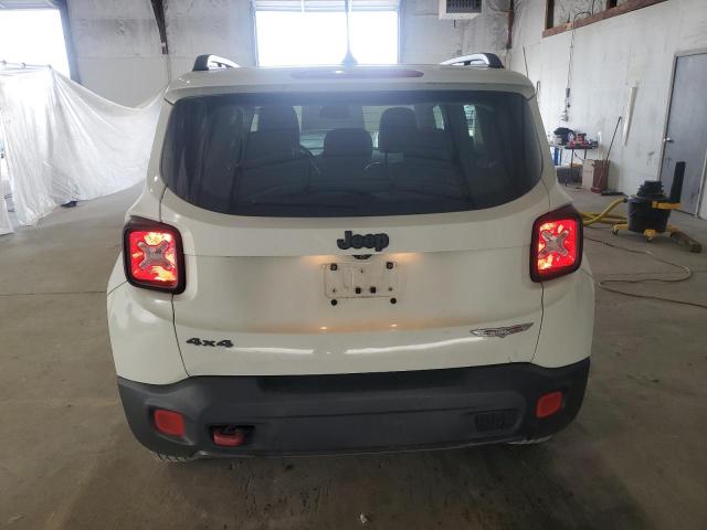 ZACCJBCT2GPC57323 - 2016 JEEP RENEGADE TRAILHAWK 白色 照片 6