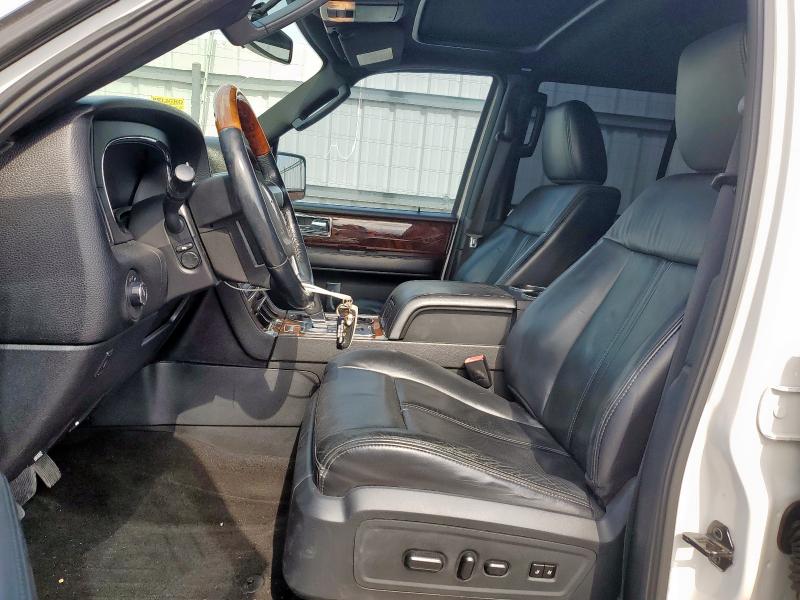 5LMJJ2HT4FEJ11327 - 2015 LINCOLN NAVIGATOR WHITE photo 7