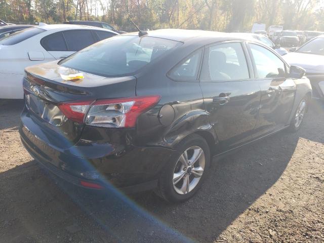 1FADP3F24EL315676 - 2014 FORD FOCUS SE BLACK photo 3