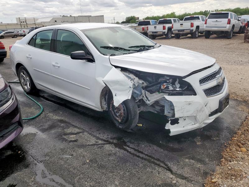 1G11B5SA1DF205033 - 2013 CHEVROLET MALIBU LS WHITE photo 4