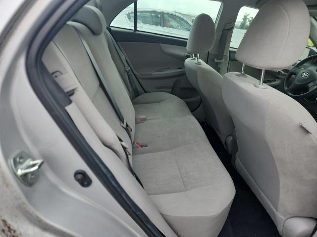 2T1BU4EE3DC972311 - 2013 TOYOTA COROLLA BASE Gümüş fotoğraf 10