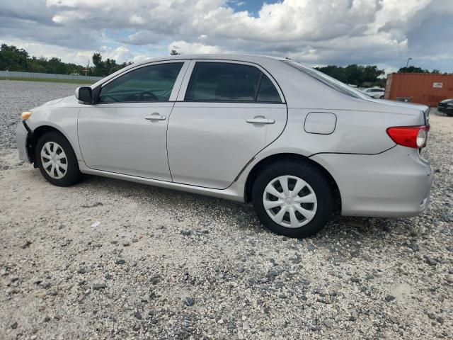 2T1BU4EE3DC972311 - 2013 TOYOTA COROLLA BASE Gümüş fotoğraf 2