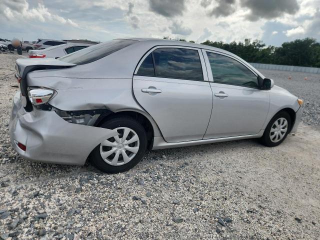 2T1BU4EE3DC972311 - 2013 TOYOTA COROLLA BASE Gümüş fotoğraf 3