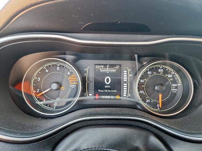 1C4PJLCBXKD205024 - 2019 JEEP CHEROKEE LATITUDE 栗色 照片 9