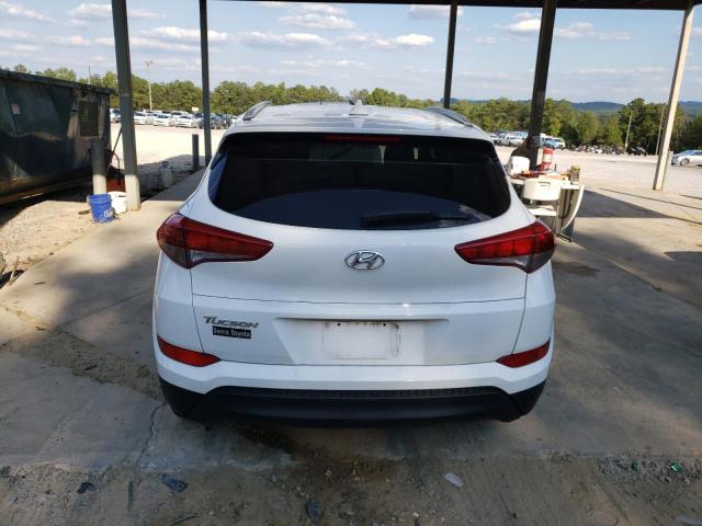 KM8J33A47JU622776 - 2018 HYUNDAI TUCSON SEL WHITE photo 6