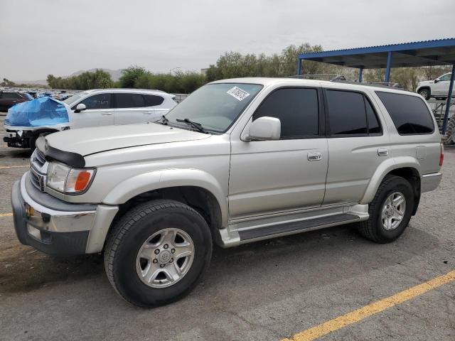 2001 TOYOTA 4RUNNER SR5, 