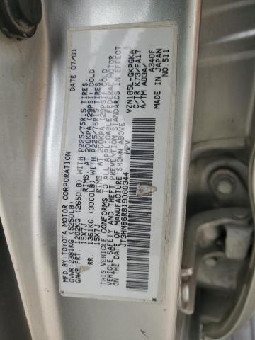 JT3HN86R819060344 - 2001 TOYOTA 4RUNNER SR5 金色 照片 12