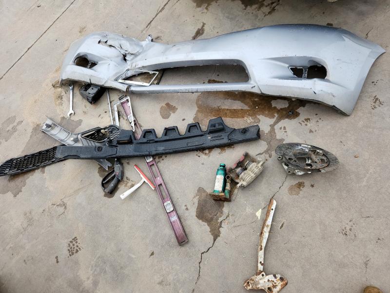 5TDKK3DC9GS700907 - 2016 TOYOTA SIENNA LE SILVER photo 13