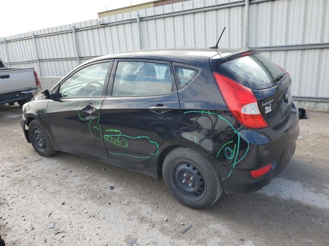 KMHCT5AE4HU310857 - 2017 HYUNDAI ACCENT SE BLACK photo 2