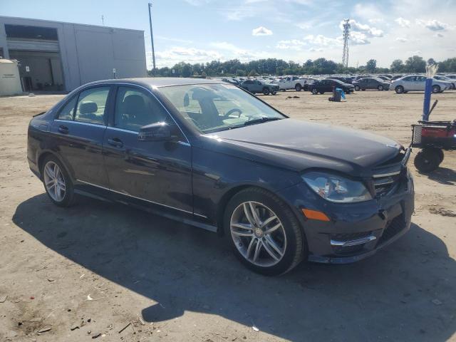 WDDGF8AB8EA954255 - 2014 MERCEDES-BENZ C 300 4MATIC BLUE photo 4