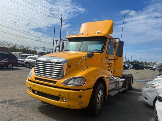 1FUJA6DR79LZZ1280 - 2009 FREIGHTLINER CONVENTION COLUMBIA YELLOW photo 2