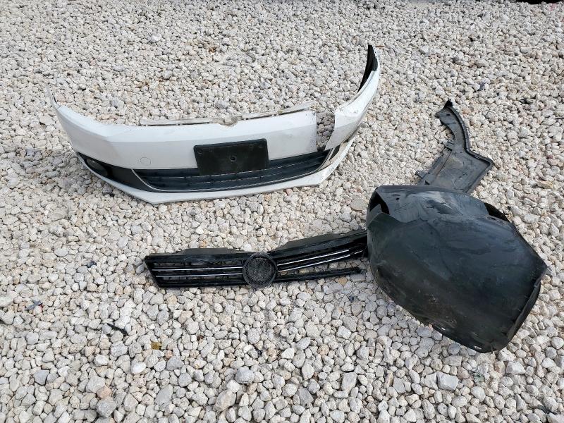 3VW2K7AJ3DM253994 - 2013 VOLKSWAGEN JETTA BASE 白色 照片 12