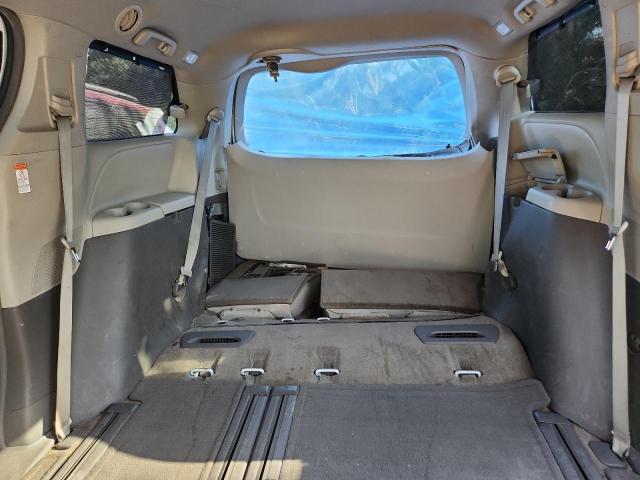 5TDKZ3DC7HS781600 - 2017 TOYOTA SIENNA LE WHITE photo 10