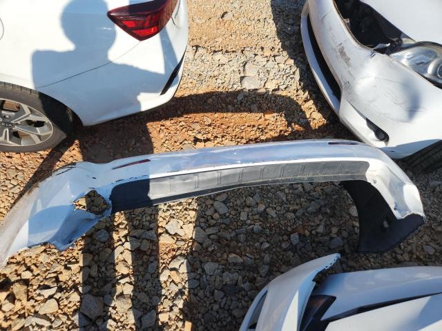 5TDKZ3DC7HS781600 - 2017 TOYOTA SIENNA LE WHITE photo 13