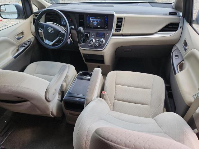 5TDKZ3DC7HS781600 - 2017 TOYOTA SIENNA LE WHITE photo 8