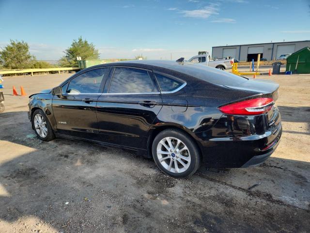 3FA6P0LU4KR262780 - 2019 FORD FUSION SE BLACK photo 2
