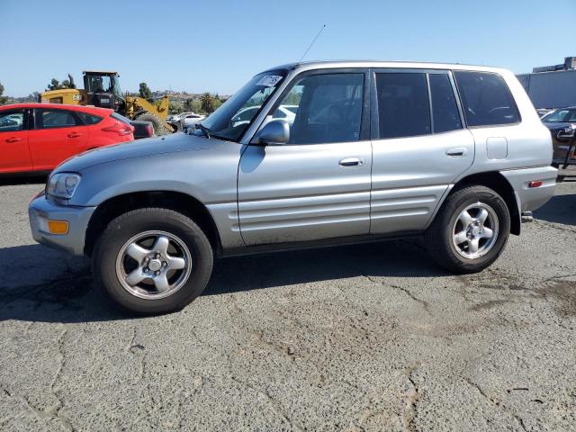 1999 TOYOTA RAV4, 