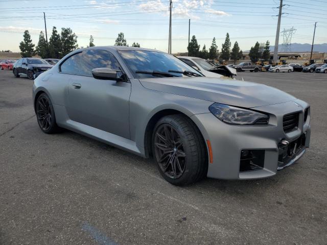 3MF23DM07S8F23572 - 2025 BMW M2 GRAY photo 4
