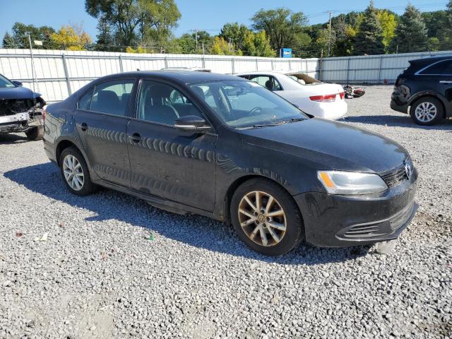 3VWDZ7AJ9BM332877 - 2011 VOLKSWAGEN JETTA SE BLACK photo 4