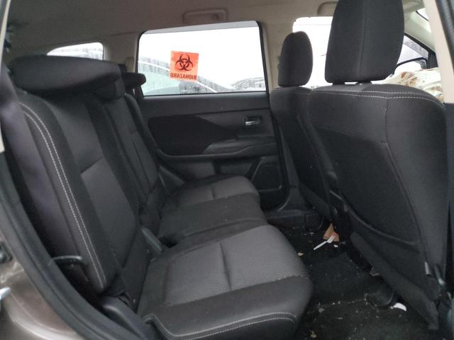 JA4AD3A30GZ019215 - 2016 MITSUBISHI OUTLANDER SE ნაცრისფერი ფოტო 11