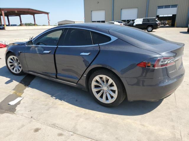 5YJSA1E25JF294942 - 2018 TESLA MODEL S SILVER photo 2