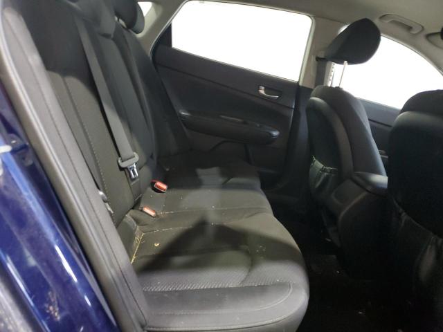 5XXGT4L32JG194355 - 2018 KIA OPTIMA LX ლურჯი ფოტო 10