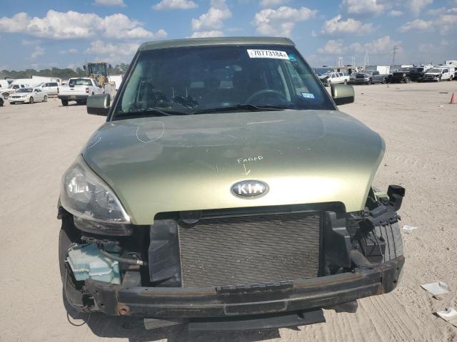 KNDJT2A50D7599237 - 2013 KIA SOUL GREEN photo 5