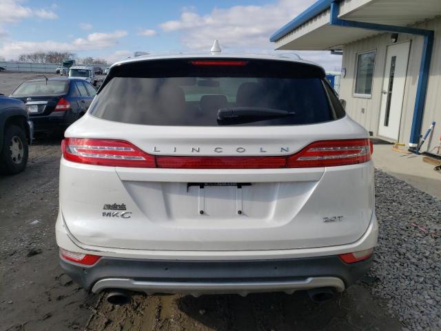 5LMCJ1C91HUL32603 - 2017 LINCOLN MKC PREMIERE WHITE photo 6