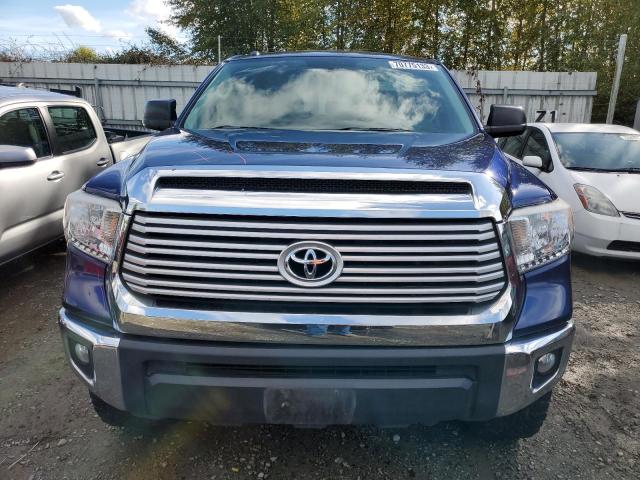 5TFUY5F12FX447100 - 2015 TOYOTA TUNDRA DOUBLE CAB SR/SR5 BLUE photo 5