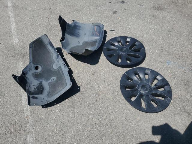 5YJ3E1EA5KF306220 - 2019 TESLA MODEL 3 შავი ფოტო 12