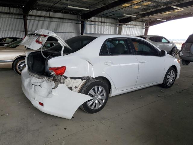 5YFBU4EE4DP182273 - 2013 TOYOTA COROLLA BASE Білий фото 3