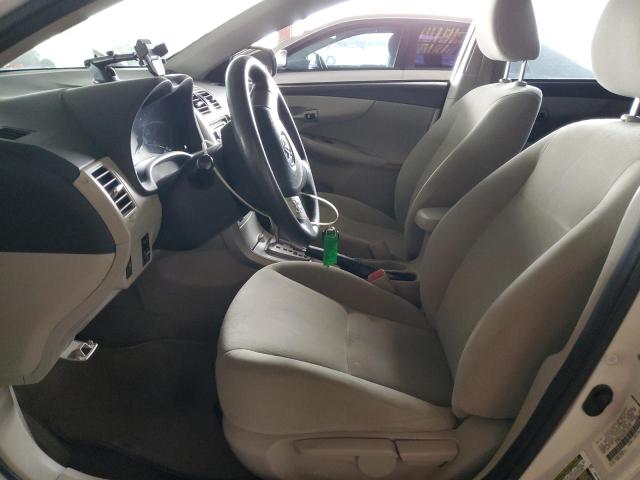 5YFBU4EE4DP182273 - 2013 TOYOTA COROLLA BASE Білий фото 7