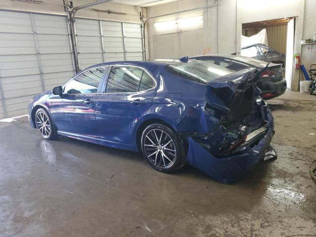 4T1T11BK0RU109672 - 2024 TOYOTA CAMRY SE NIGHT SHADE BLUE photo 2