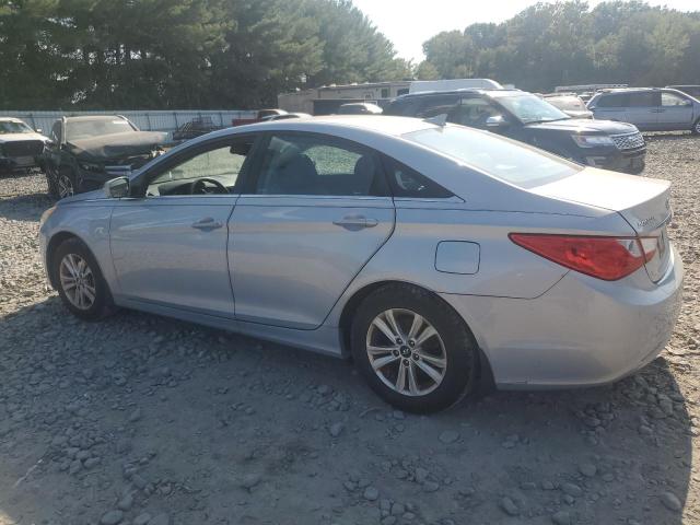 5NPEB4AC1DH809791 - 2013 HYUNDAI SONATA GLS SILVER photo 2