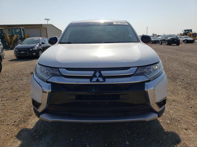 JA4AD2A35GZ033718 - 2016 MITSUBISHI OUTLANDER ES WHITE photo 5