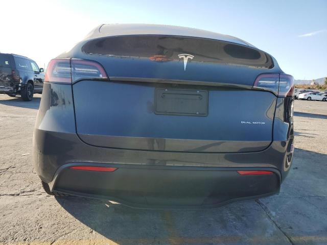 7SAYGDEE5RF085770 - 2024 TESLA MODEL Y 灰色 照片 6