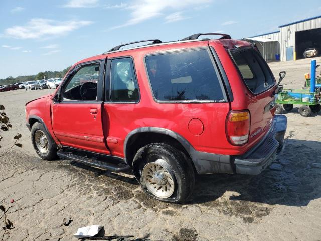 1FMYU24X5WUC60739 - 1998 FORD EXPLORER RED photo 2