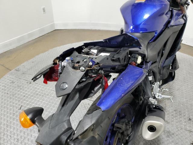 MH3RH18Y0PK012164 - 2023 YAMAHA YZFR3 A BLUE photo 10