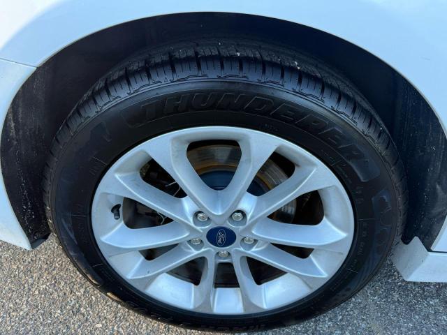 3FA6P0HD0KR203394 - 2019 FORD FUSION SE 白色 照片 10