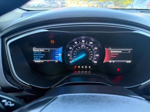 3FA6P0HD0KR203394 - 2019 FORD FUSION SE 白色 照片 8