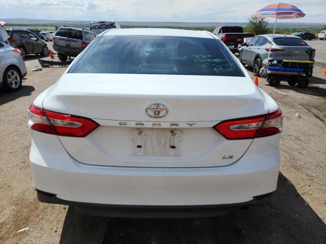 4T1B11HK4JU103932 - 2018 TOYOTA CAMRY L WHITE photo 6