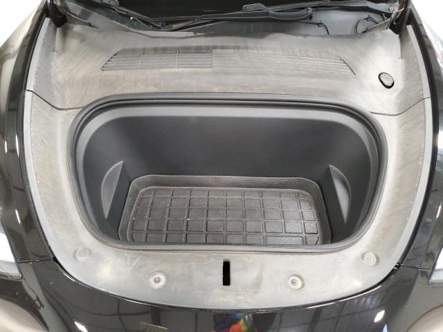 5YJYGDEE4LF019845 - 2020 TESLA MODEL Y Սև լուսանկար 12