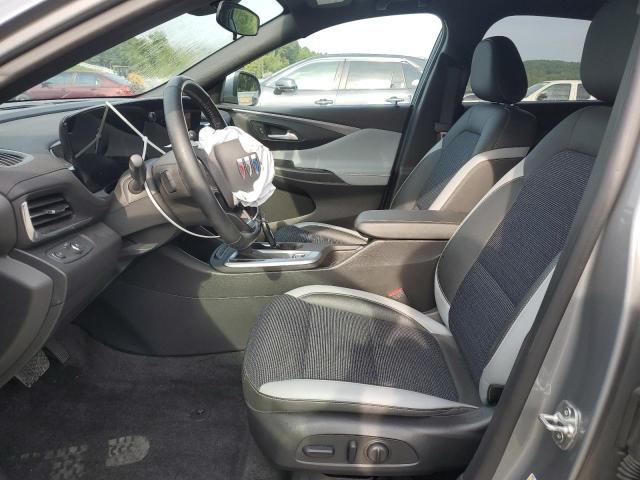 KL47LAE29RB020717 - 2024 BUICK ENVISTA PREFERRED Gümüş fotoğraf 7