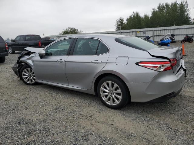 4T1B11HK5KU222171 - 2019 TOYOTA CAMRY L SILVER photo 2