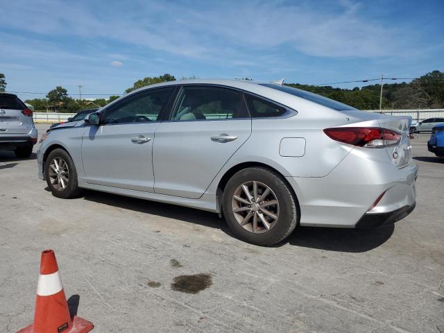 5NPE24AF8JH698887 - 2018 HYUNDAI SONATA SE Күміс фото 2