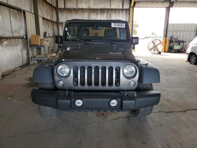 1C4BJWDG1HL654726 - 2017 JEEP WRANGLER U SPORT GRAY photo 5