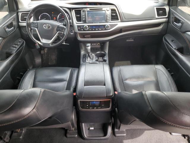 5TDKZRFH6JS539818 - 2018 TOYOTA HIGHLANDER SE Графитовый фото 8