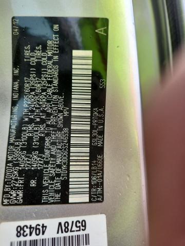 5TDYK3DC6CS246538 - 2012 TOYOTA SIENNA XLE SILVER photo 13