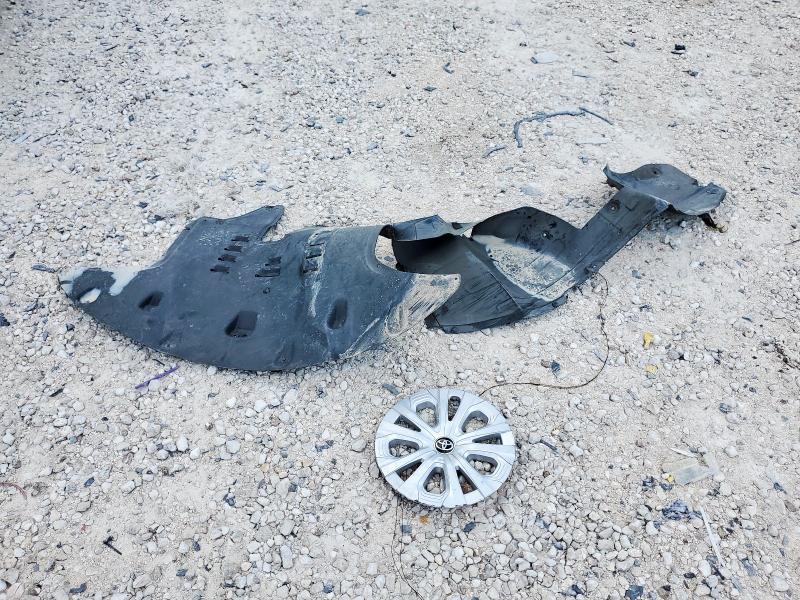 5YFEPMAE6MP187520 - 2021 TOYOTA COROLLA LE წითელი ფოტო 12