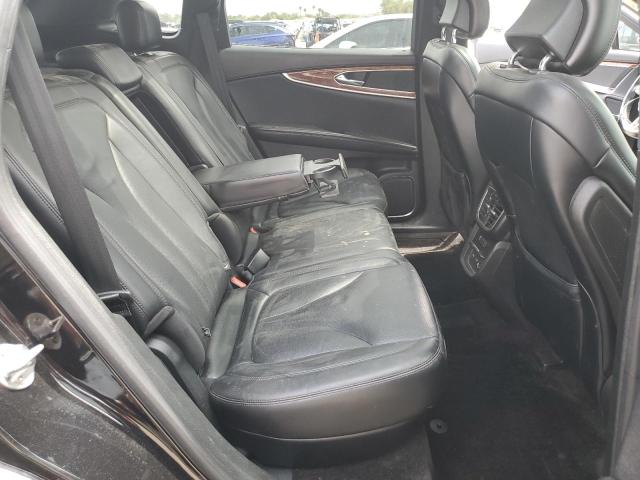 2LMPJ8LR2JBL46975 - 2018 LINCOLN MKX RESERVE أسود صورة 11